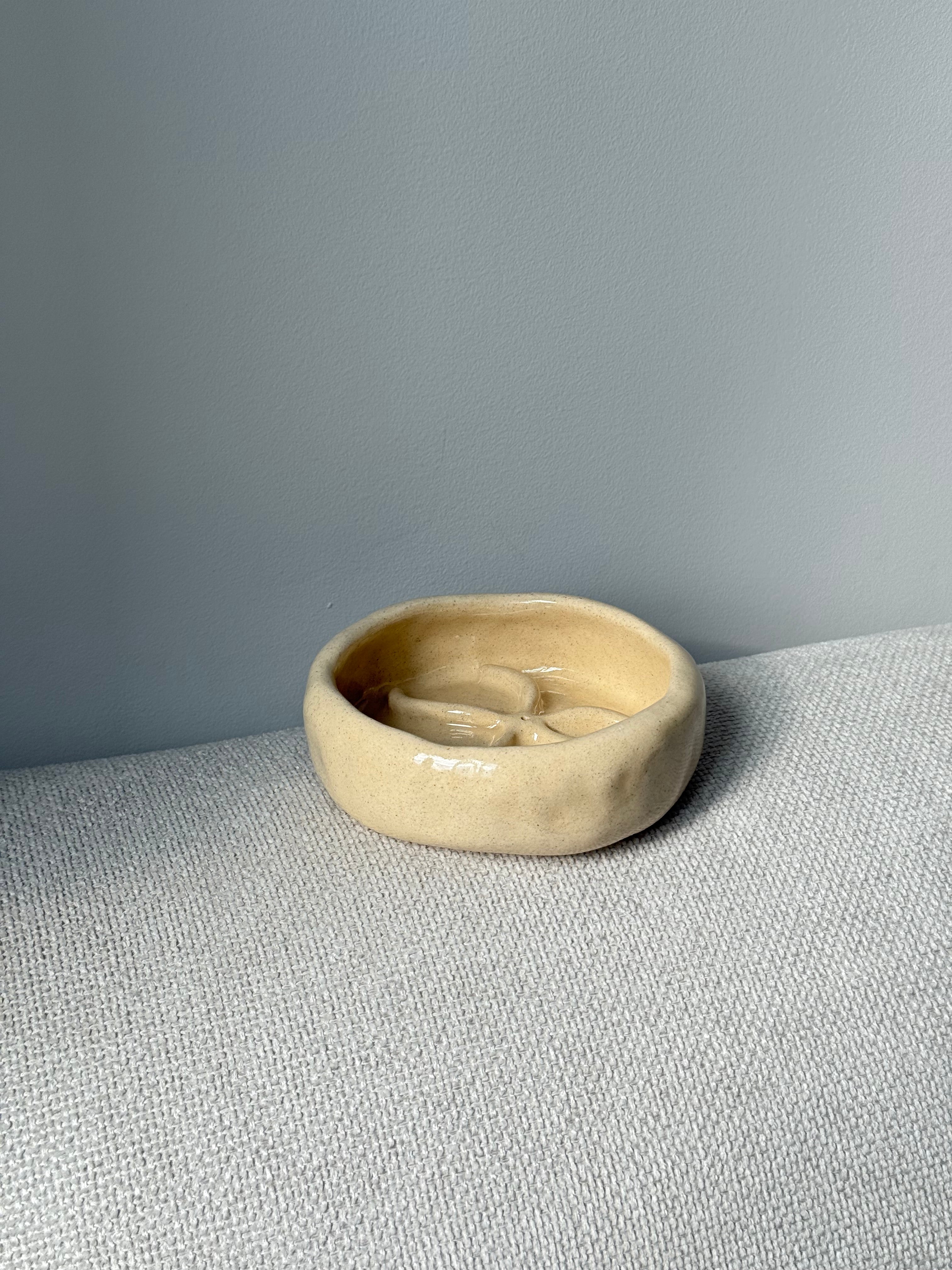 PRÉ-VENDA • taça flutuar