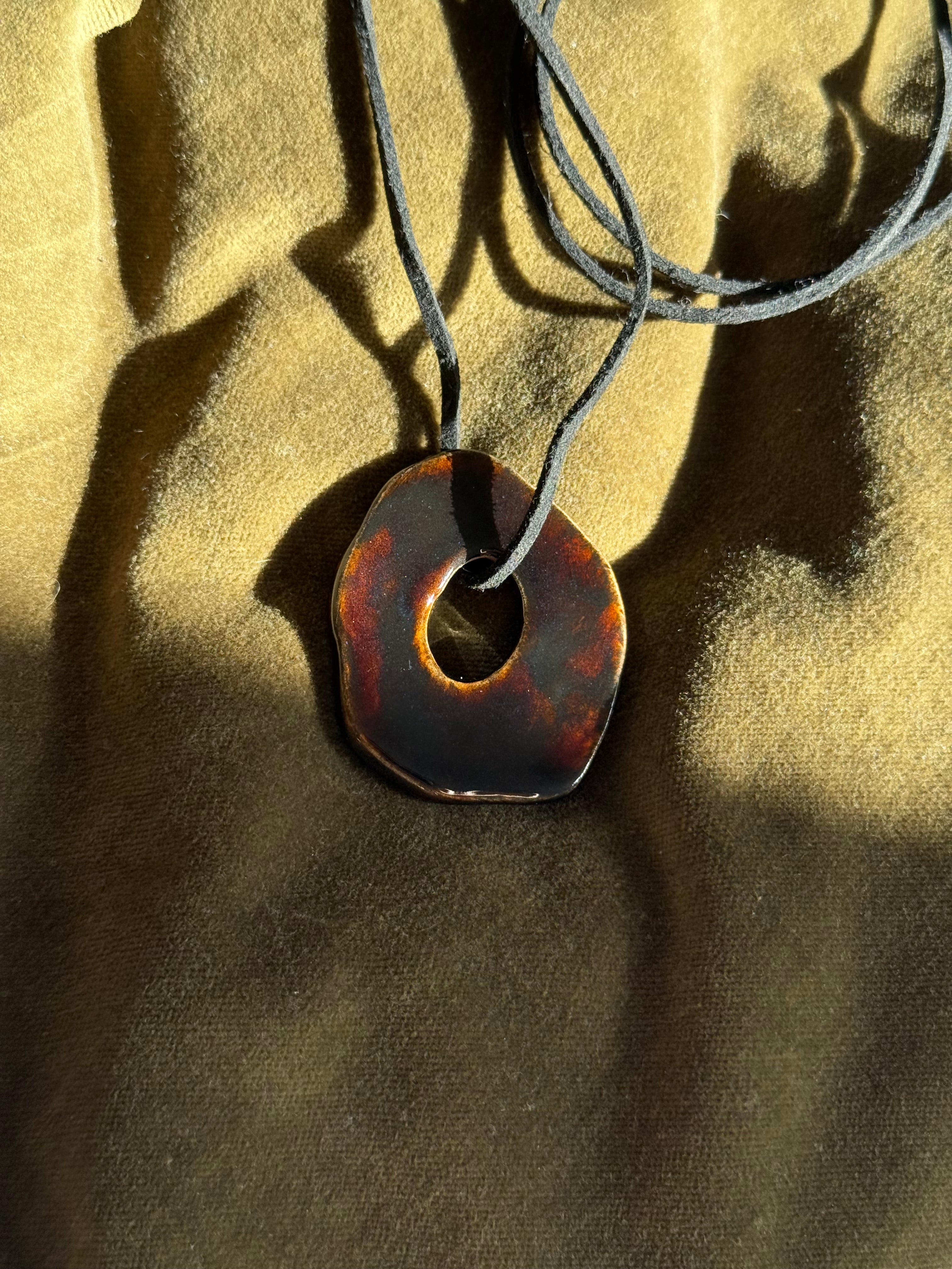 colar terra 2